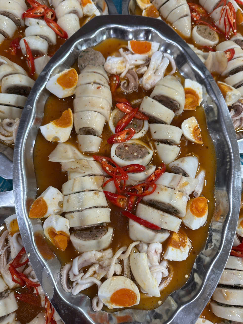 Mực Nhồi Sốt Trứng Muối 